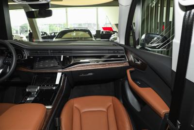 2025款 55 TFSI quattro S line运动型-内饰-图片-有驾