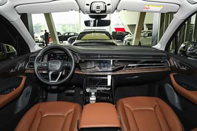 2025款 55 TFSI quattro S line运动型-内饰-图片-有驾