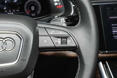 2025款 55 TFSI quattro S line运动型-内饰-图片-有驾