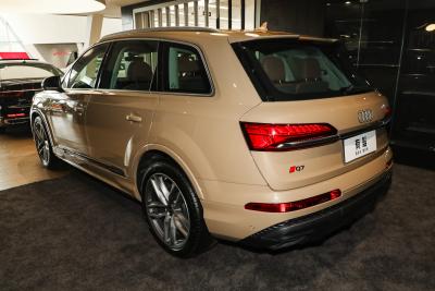 2025款 55 TFSI quattro S line运动型-外观-图片-有驾