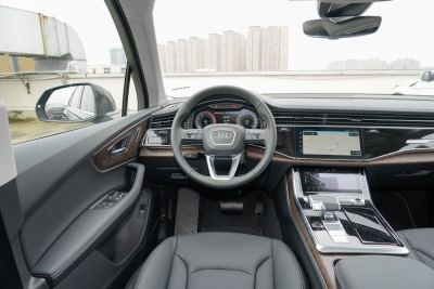 2025款 55 TFSI quattro S line运动型-内饰-图片-有驾