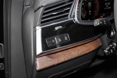 2025款 55 TFSI quattro S line运动型-内饰-图片-有驾