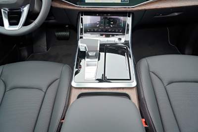 2025款 55 TFSI quattro S line运动型-内饰-图片-有驾