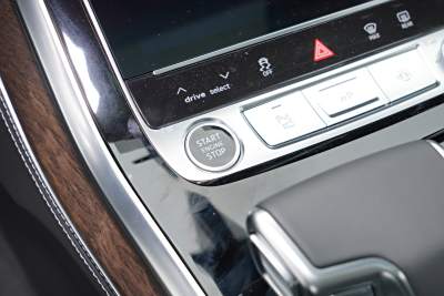 2025款 55 TFSI quattro S line运动型-内饰-图片-有驾