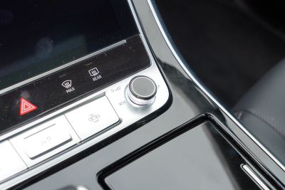 2025款 55 TFSI quattro S line运动型-内饰-图片-有驾