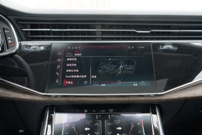 2025款 55 TFSI quattro S line运动型-内饰-图片-有驾