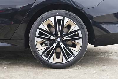 2026款 530Li 尊享型 豪华套装-外观-图片-有驾
