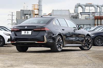 2026款 530Li 尊享型 豪华套装-外观-图片-有驾