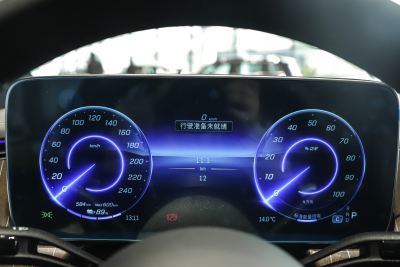 2025款 500 4MATIC 先锋版-内饰-图片-有驾