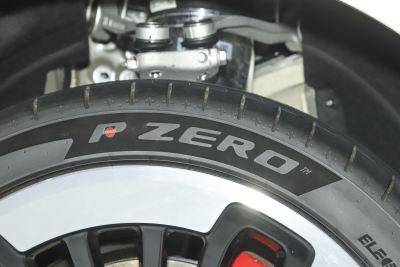 2025款 FREE+ 四驱基本型-外观-图片-有驾