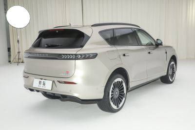 2025款 FREE+ 四驱基本型-外观-图片-有驾