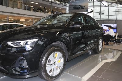 2022款 Sportback 55 quattro 豪华型-外观-图片-有驾