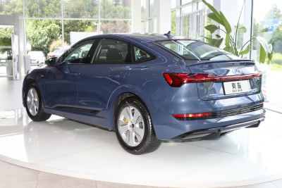 2022款 Sportback 55 quattro 豪华型-外观-图片-有驾