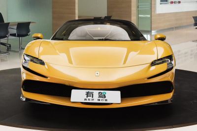 2021款 3.9T V8 Spider-外观-图片-有驾