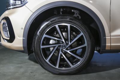 2023款 300TSI DSG两驱星光版-外观-图片-有驾