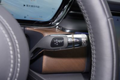 2024款 3.0T V6版-内饰-图片-有驾
