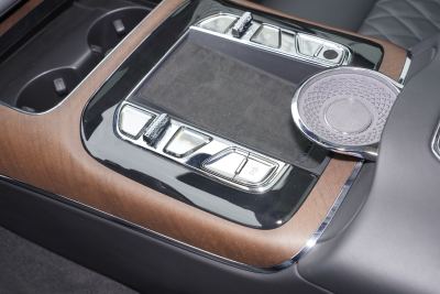 2024款 3.0T V6版-内饰-图片-有驾