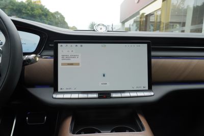 2024款 3.0T V6版-内饰-图片-有驾