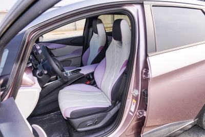 BYD Dolphin Пространство 2