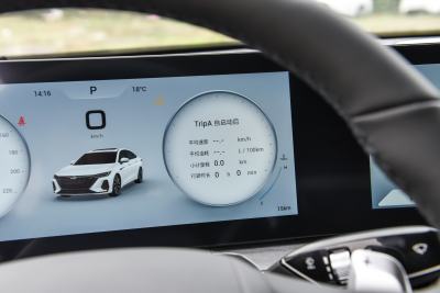 2025款 2.0T 自动御+-内饰-图片-有驾