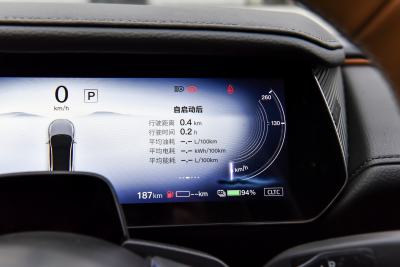 2024款 增程200智尊版-内饰-图片-有驾