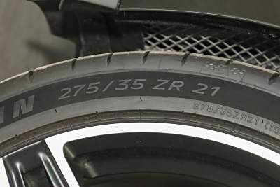 2024款 4.0T V8 Coupe-外观-图片-有驾