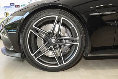 2024款 4.0T V8 Coupe-外观-图片-有驾