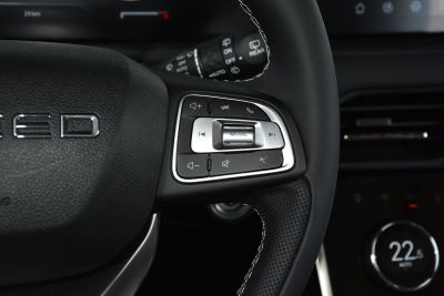 2021款 超能四驱版 1.6T 四驱超能2号-内饰-图片-有驾
