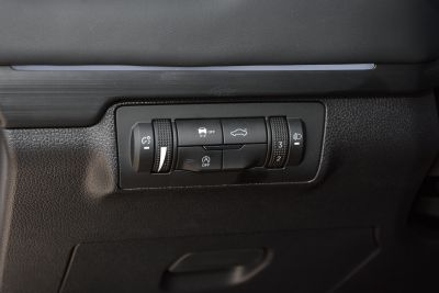 2021款 超能四驱版 1.6T 四驱超能2号-内饰-图片-有驾