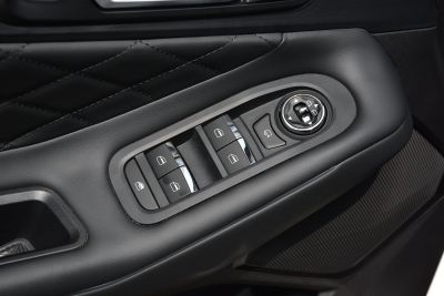 2021款 超能四驱版 1.6T 四驱超能2号-内饰-图片-有驾