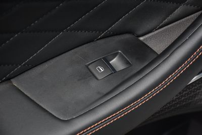 2021款 超能四驱版 1.6T 四驱超能2号-内饰-图片-有驾