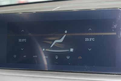 2021款 超能四驱版 1.6T 四驱超能2号-内饰-图片-有驾