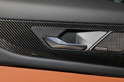 2024款 2.0T 250PS R-DYNAMIC S耀黑运动版-内饰-图片-有驾
