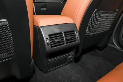2024款 2.0T 250PS R-DYNAMIC S耀黑运动版-内饰-图片-有驾
