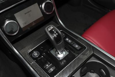 2024款 2.0T 250PS R-DYNAMIC S耀黑运动版-内饰-图片-有驾