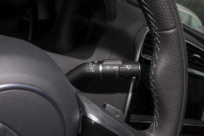 2024款 2.0T 250PS R-DYNAMIC S耀黑运动版-内饰-图片-有驾
