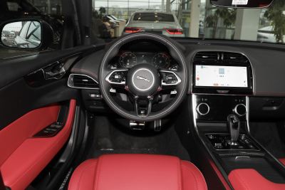 2024款 2.0T 250PS R-DYNAMIC S耀黑运动版-内饰-图片-有驾