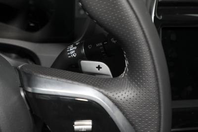 2024款 2.0T 250PS R-DYNAMIC S耀黑运动版-内饰-图片-有驾
