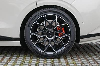 2025款 长续航四驱智驾版 100kWh-外观-图片-有驾