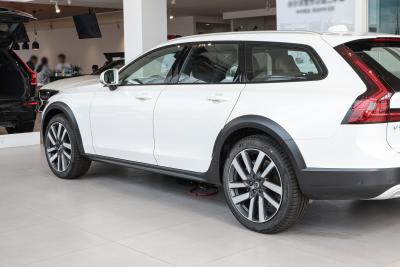 2025款 Cross Country B5 AWD 智尊版-外观-图片-有驾