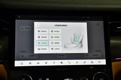 2024款 2.0T 四驱运动版 五座-空间-图片-有驾