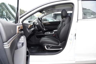 2024款 500Plus版-空间-图片-有驾