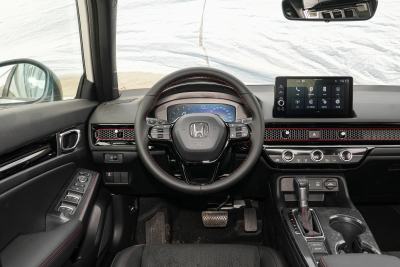 2025款 240TURBO CVT 智趣Max-内饰-图片-有驾