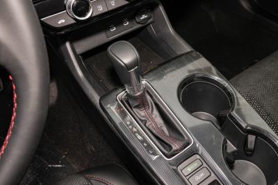 2025款 240TURBO CVT 智趣Max-内饰-图片-有驾