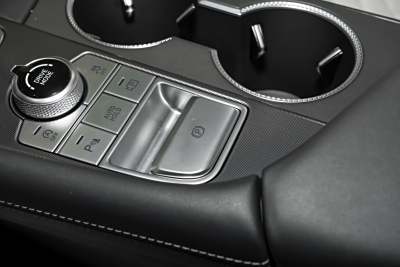 2024款 2.0T 猎型版四驱旗舰型 Shooting Brake-内饰-图片-有驾