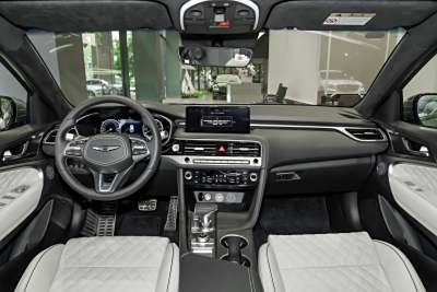 2024款 2.0T 猎型版四驱旗舰型 Shooting Brake-内饰-图片-有驾