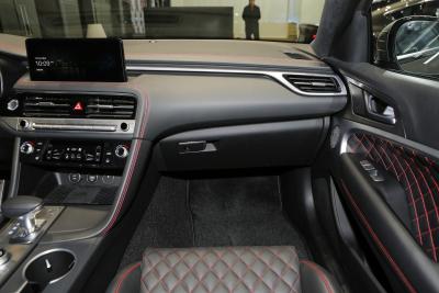 2024款 2.0T 猎型版四驱旗舰型 Shooting Brake-内饰-图片-有驾