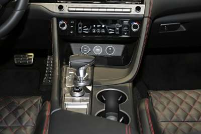 2024款 2.0T 猎型版四驱旗舰型 Shooting Brake-内饰-图片-有驾