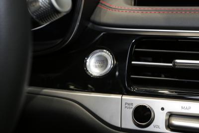 2024款 2.0T 猎型版四驱旗舰型 Shooting Brake-内饰-图片-有驾