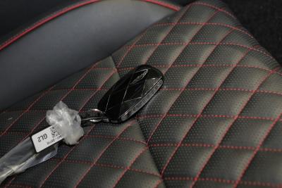 2024款 2.0T 猎型版四驱旗舰型 Shooting Brake-内饰-图片-有驾